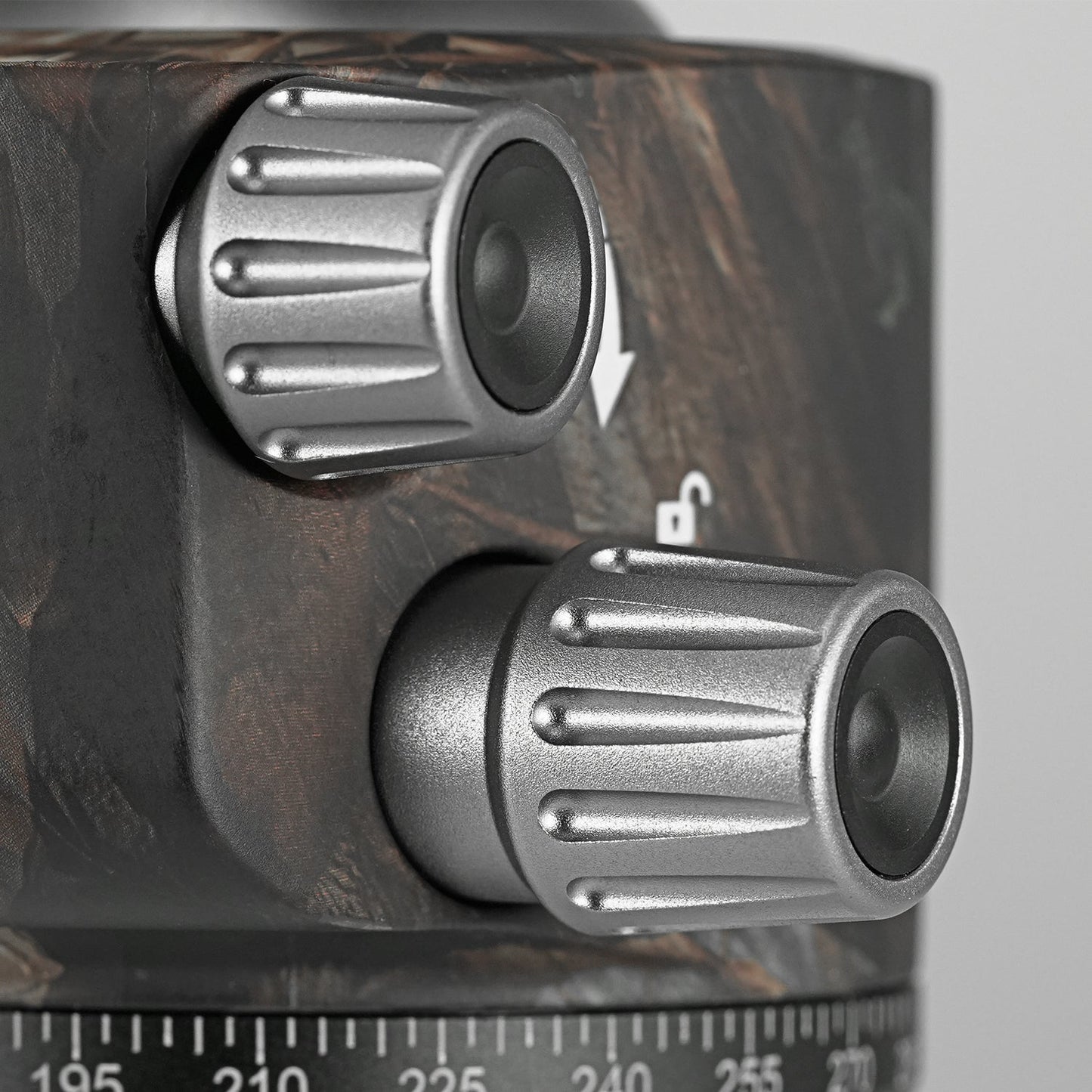 “Open Box" Leofoto LH-55LSC Camo Low Profile Ball Head + QR Plate, No Bag | Arca & Picatinny Clamp