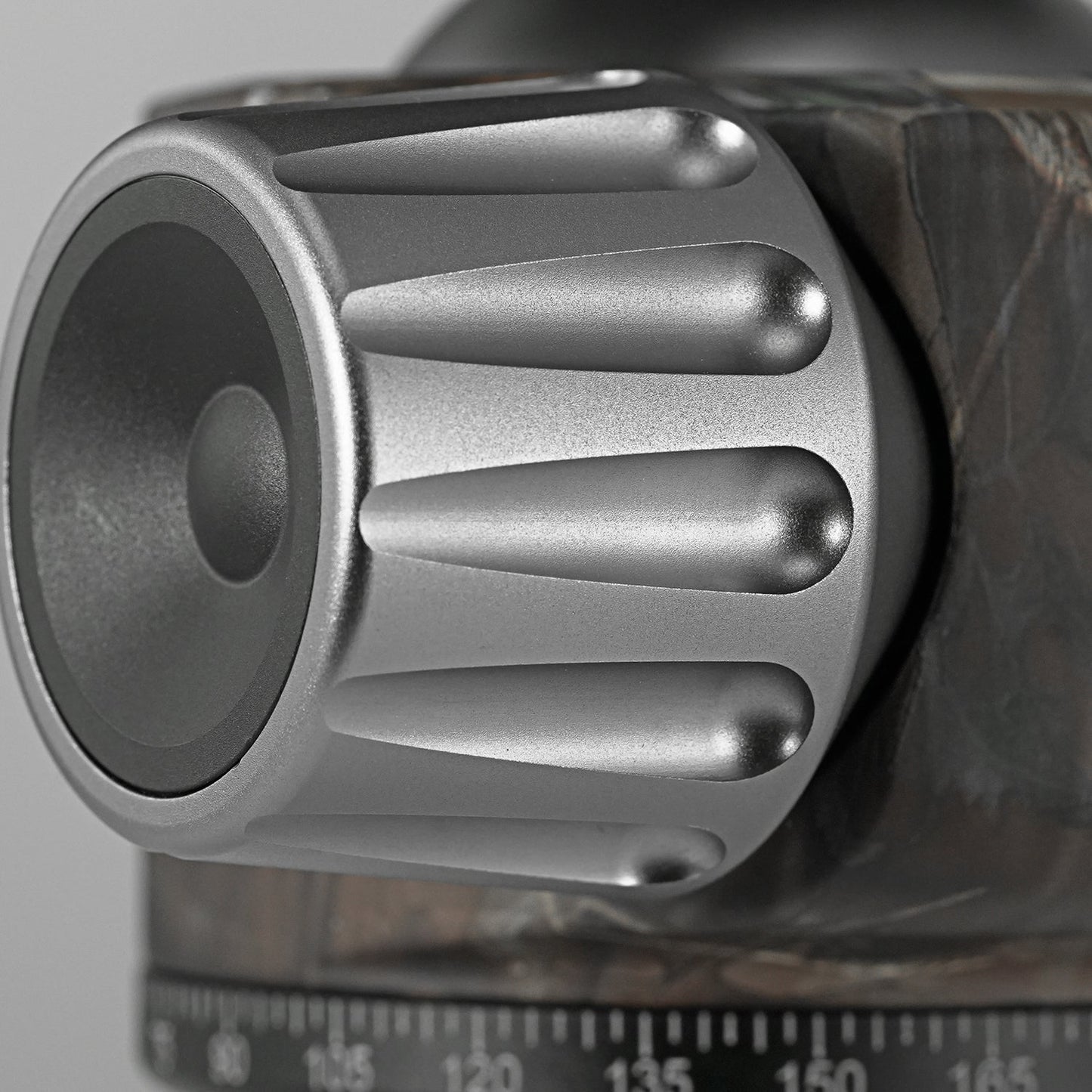 “Open Box" Leofoto LH-55LSC Camo Low Profile Ball Head + QR Plate, No Bag | Arca & Picatinny Clamp