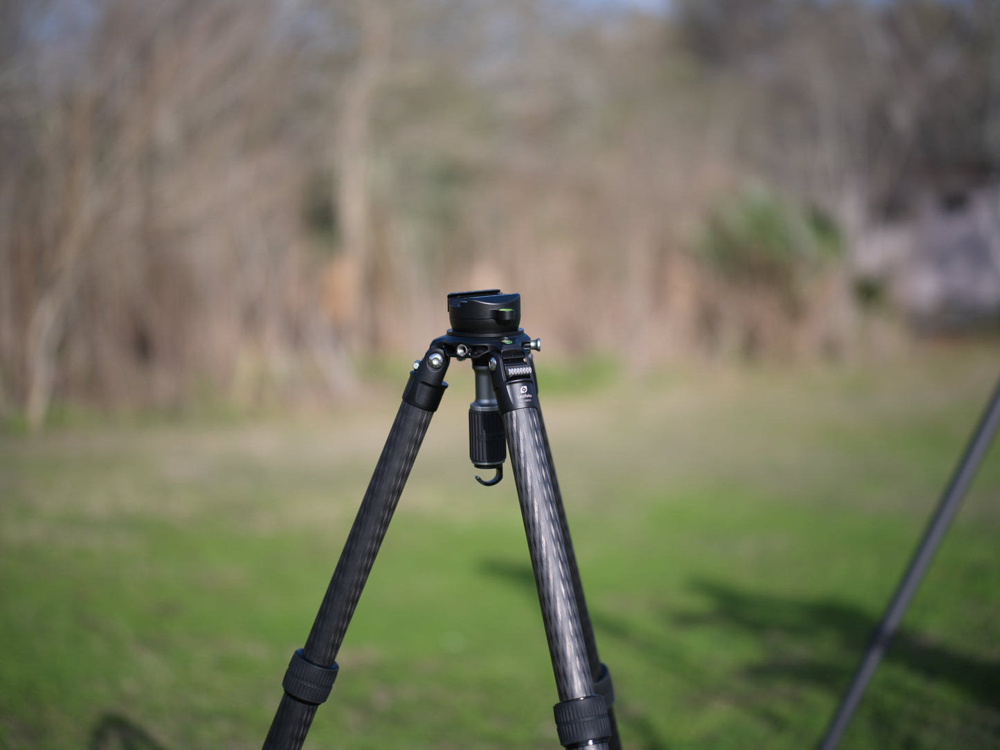 
                  
                    Leofoto YB-75LRC Leveling Head + BA-75 Half-Bowl Adapter for 75mm Bowl | Arca + Picatinny Hybrid Lever-Release Clamp
                  
                