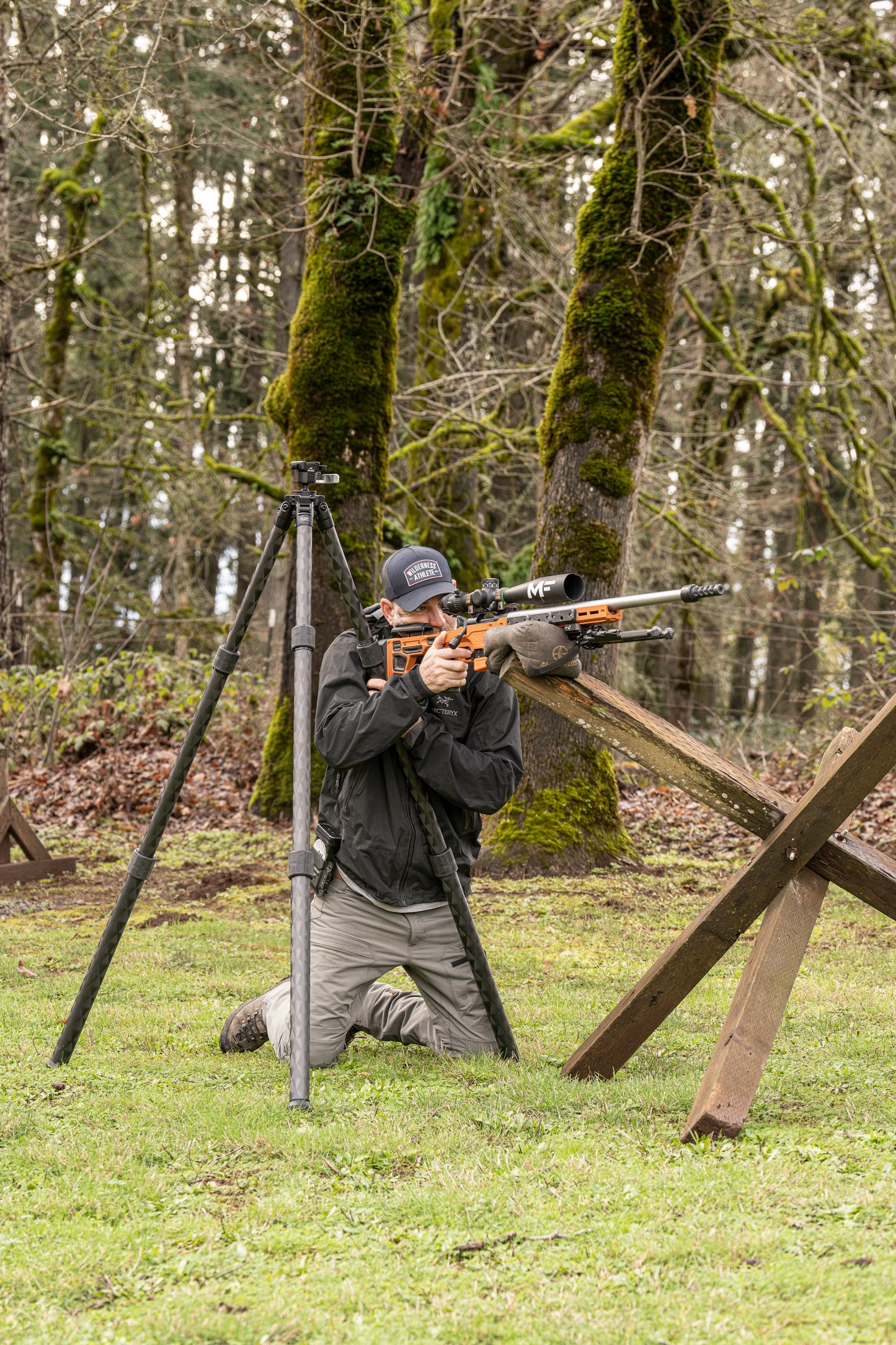 
                  
                    Leofoto X Mountain Forged Juggernaut S3
                  
                