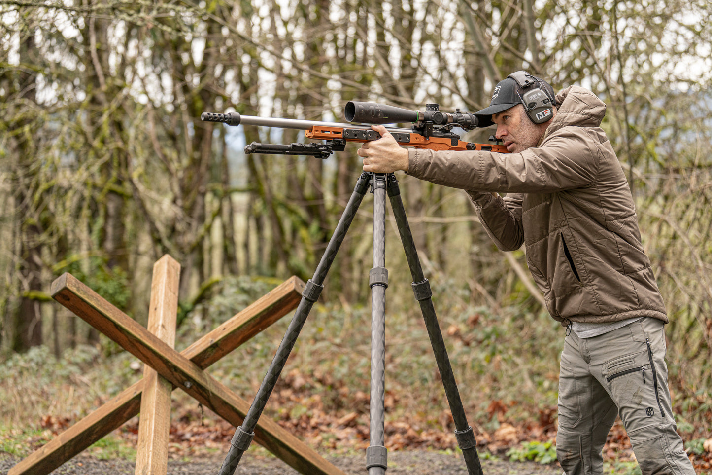 
                  
                    Leofoto X Mountain Forged Juggernaut S3
                  
                